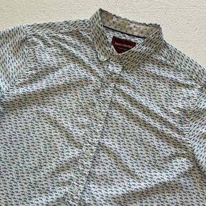 Report Collection Shark Print XL Polo Men’s Short Sleeve Button Down Collared